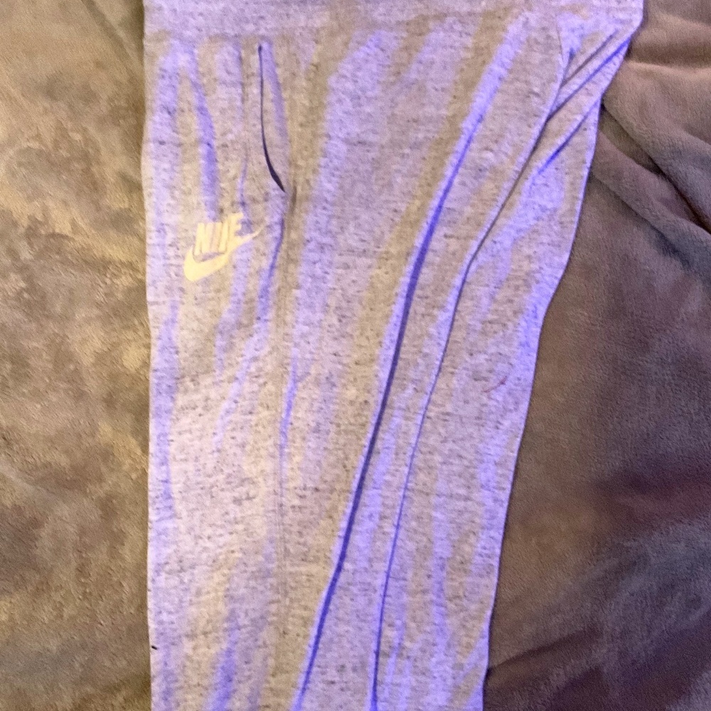 Nike croppants